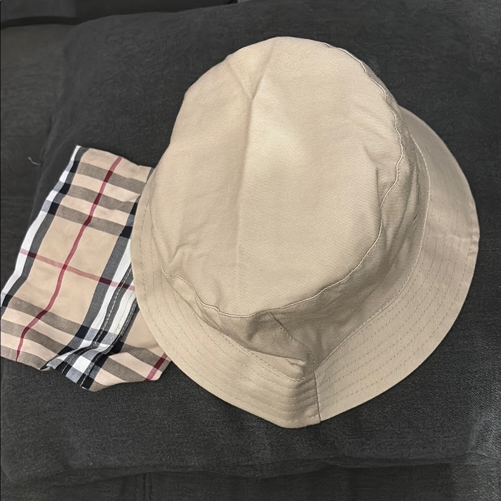 Burberry Beige Checkered Bucket Hat